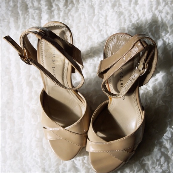 NEVER WORN! nude cream ankle strap platform heels - Picture 6 of 7